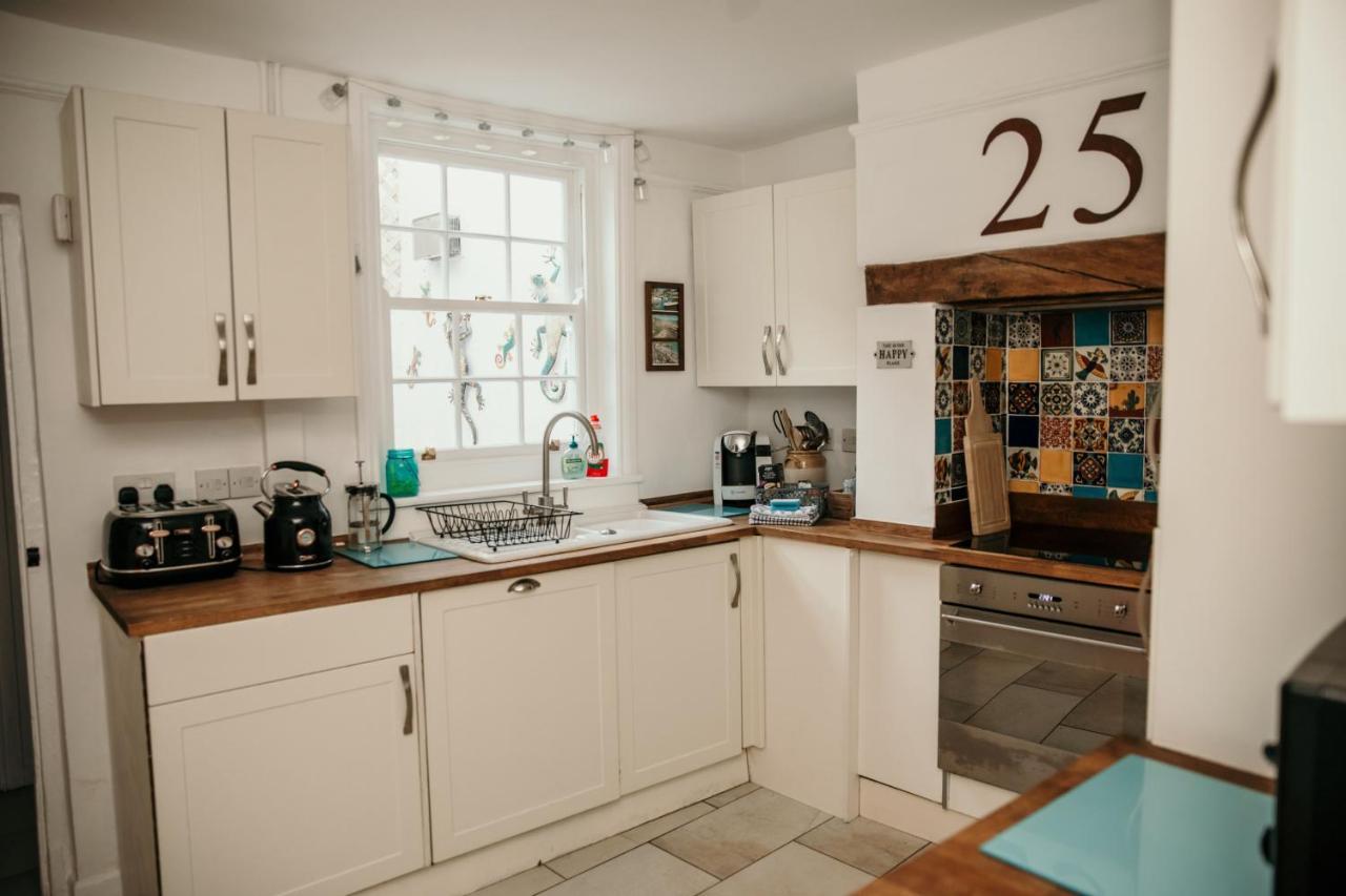 Charming 3 Bedroom Townhouse Уэймут Экстерьер фото